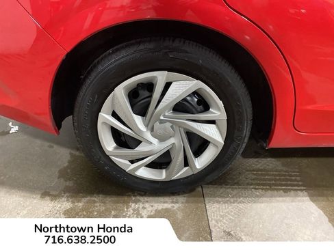 Used 2024 Subaru Impreza 2.0i image 13