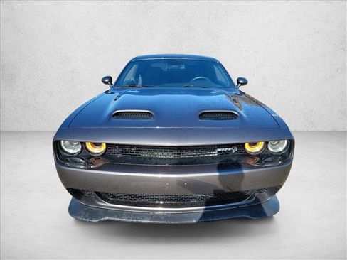 Used 2020 Dodge Challenger SRT Hellcat image 2