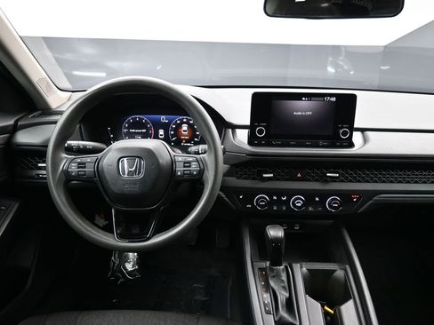 Certified 2023 Honda Accord EX image 19