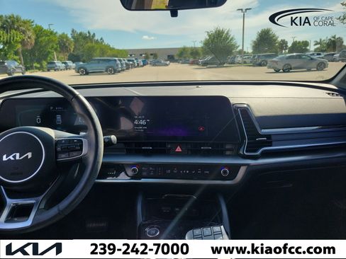 Certified 2023 Kia Sportage EX AWD/4WD image 20