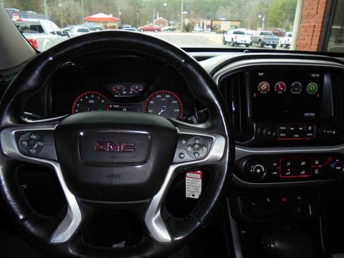 Used 2016 GMC Canyon SLE image 6