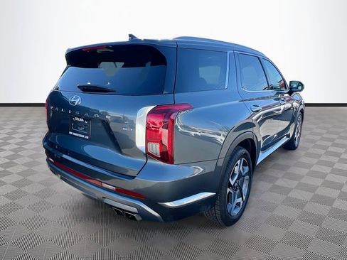 Used 2024 Hyundai Palisade Limited image 7