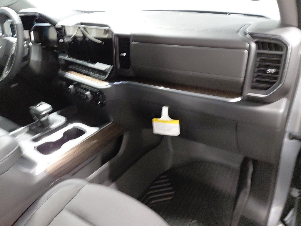 New 2026 Chevrolet Silverado 1500 RST AWD/4WD image 23