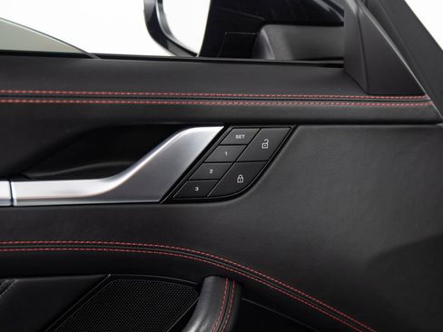 Certified 2022 Porsche 911 Turbo S AWD/4WD image 20