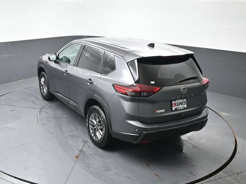 Used 2024 Nissan Rogue S AWD/4WD image 46
