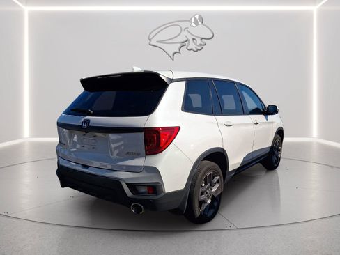 Used 2023 Honda Passport EX-L image 3