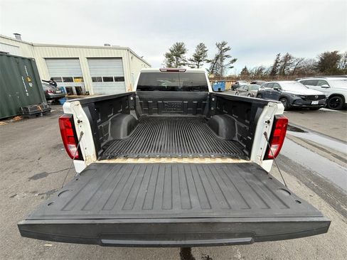 Used 2020 GMC Sierra 1500 Elevation image 23