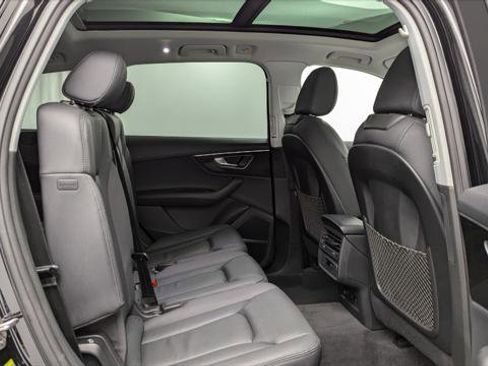 Used 2022 Audi Q7 3.0T Premium Plus w/ Premium Plus Package image 19