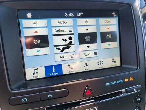 Used 2018 Ford Explorer Sport w/ Equipment Group 401A image 22