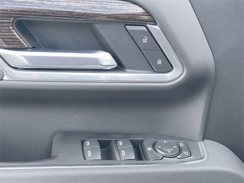 New 2025 GMC Sierra 3500 SLE w/ SLE Value Package image 23