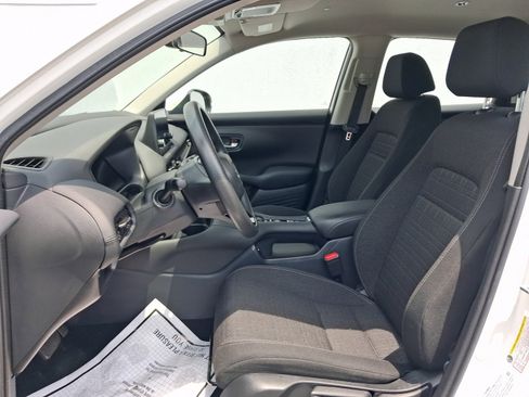 Used 2024 Honda HR-V LX image 5