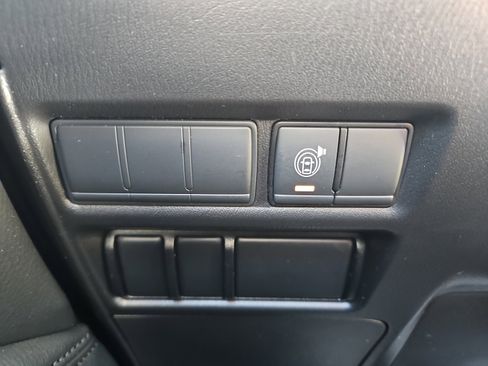 Used 2024 Nissan Armada SV image 24