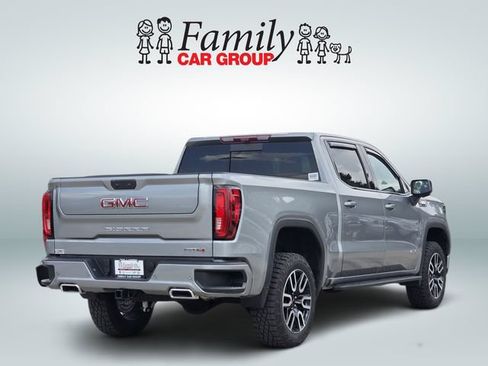 Used 2025 GMC Sierra 1500 AT4 w/ AT4 Premium Package AWD/4WD image 4