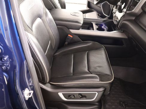 Used 2021 RAM 1500 Laramie w/ Sport Appearance Package image 14