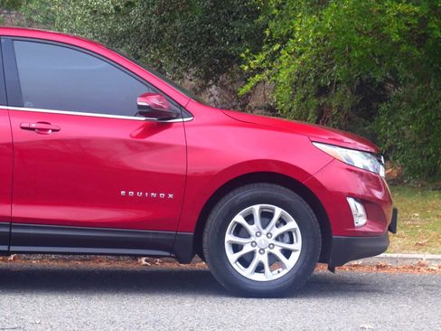 Used 2019 Chevrolet Equinox LT FWD image 32