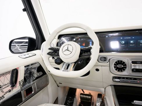 Used 2025 Mercedes-Benz G 63 AMG 4MATIC image 43