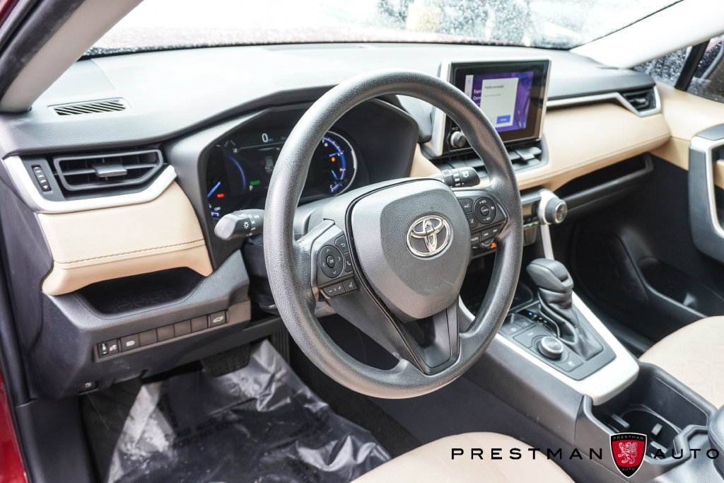 Used 2023 Toyota RAV4 XLE w/ Convenience Package AWD/4WD image 23