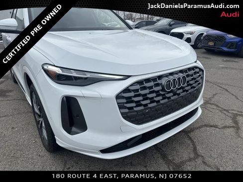 Used 2025 Audi Q5 2.0T Premium Plus w/ Premium Plus image 7