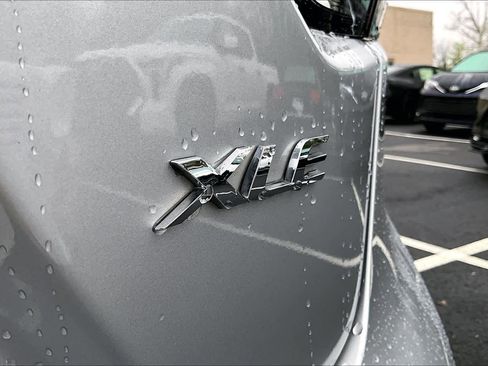 Used 2022 Toyota Corolla XLE image 12