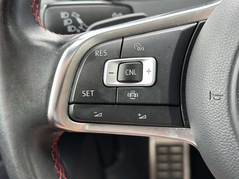 Used 2019 Volkswagen GTI SE FWD image 24