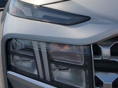 Used 2022 Hyundai Santa Fe SEL image 9