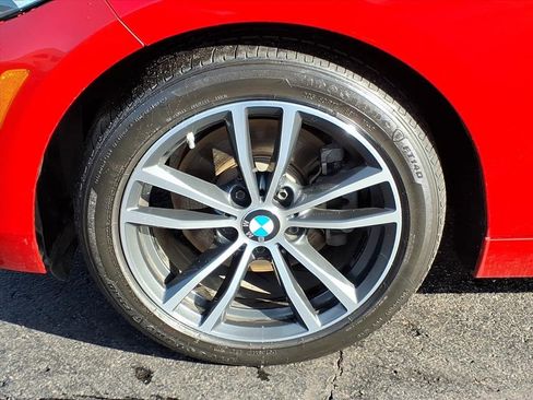 Used 2018 BMW 230i Convertible image 10