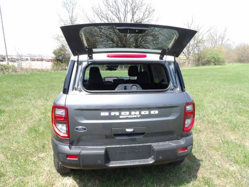 New 2025 Ford Bronco Sport Heritage image 9