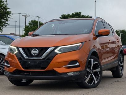Used 2022 Nissan Rogue Sport SL w/ Premium Package