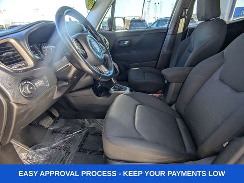 Used 2017 Jeep Renegade Latitude w/ Safety & Security Group image 13