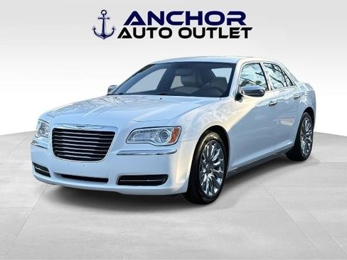 Used 2014 Chrysler 300 Uptown Edition w/ Quick Order Package 22M image 4