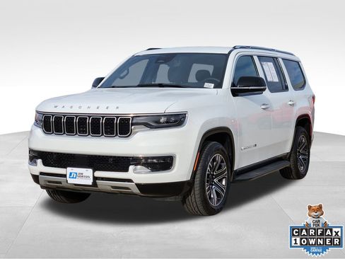 Used 2024 Jeep Wagoneer Series II image 3