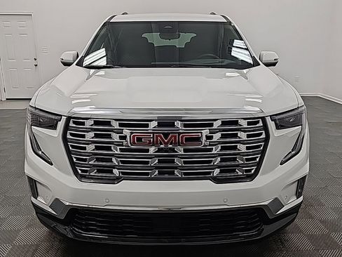 New 2026 GMC Acadia Denali w/ Super Cruise Package image 3