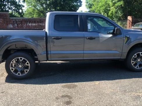 Used 2024 Ford F150 STX AWD/4WD image 9