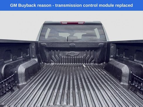 Used 2024 Chevrolet Silverado 1500 LT AWD/4WD image 31