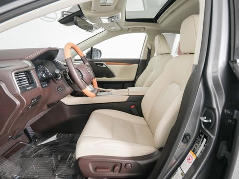 Certified 2020 Lexus RX 350 AWD w/ Premium Package image 9