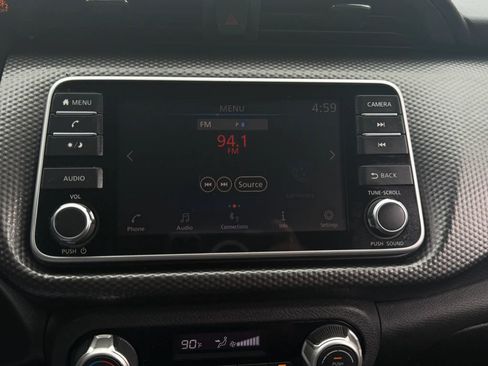 Used 2019 Nissan Kicks SV FWD image 20