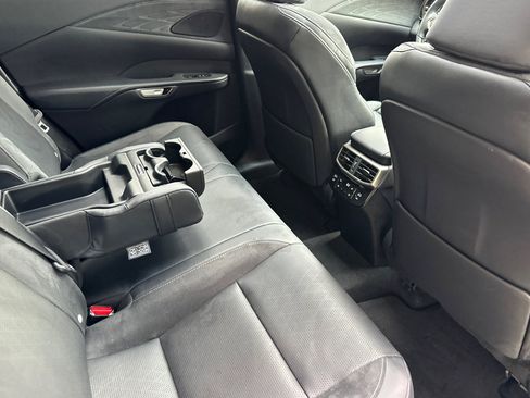 Used 2023 Lexus RX 350 w/ Accessory Package (Z1) AWD/4WD image 32