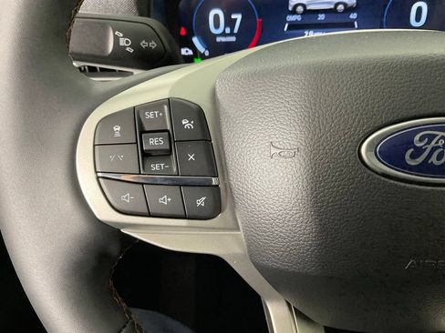 New 2026 Ford Explorer Active w/ Active Comfort Package RWD image 25