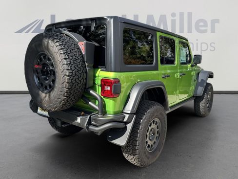 New 2025 Jeep Wrangler Unlimited Rubicon w/ Convenience Group AWD/4WD image 8