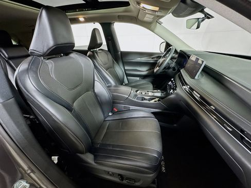 Used 2023 INFINITI QX60 Luxe image 29