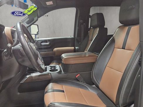 Used 2023 Chevrolet Silverado 3500 High Country w/ Z71 Off-Road Package AWD/4WD image 13