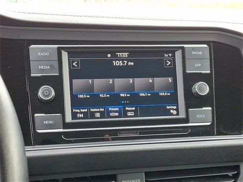 Used 2024 Volkswagen Jetta S image 3