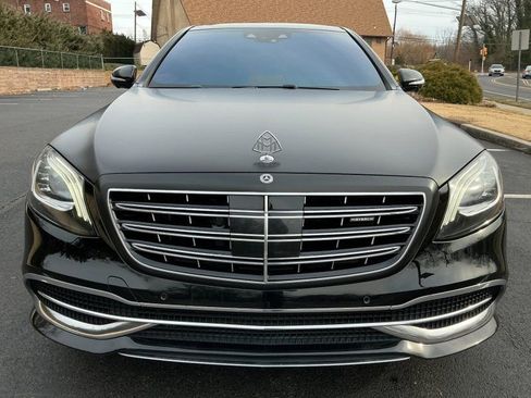 Used 2018 Mercedes-Benz Maybach S 560 4MATIC image 3