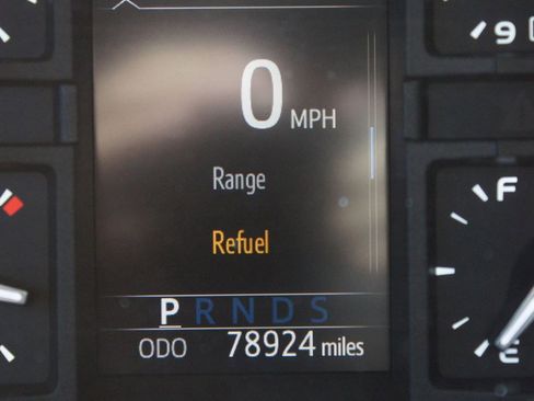 Used 2018 Toyota Tundra SR RWD image 4