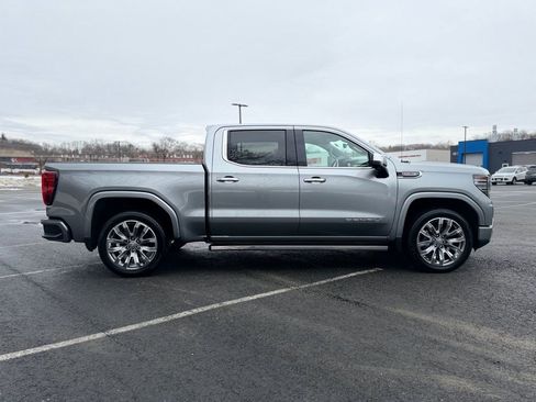 Used 2024 GMC Sierra 1500 Denali w/ Denali Reserve Package image 8