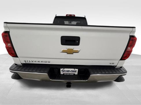 Used 2019 Chevrolet Silverado 1500 LT AWD/4WD image 9