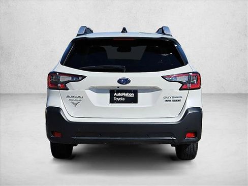 Used 2025 Subaru Outback Touring XT AWD/4WD image 7