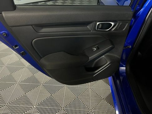 Used 2024 Honda Civic Sport image 27