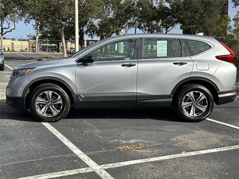 Used 2018 Honda CR-V LX image 5