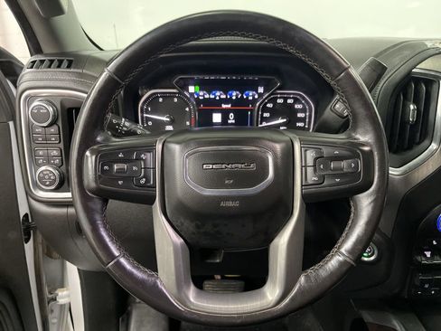 Used 2022 GMC Sierra 3500 Denali AWD/4WD image 14